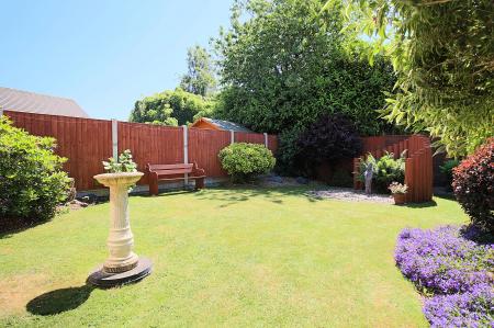 3 bedroom Town house for sale in Acacia Close, Leicester Forest East, LE3