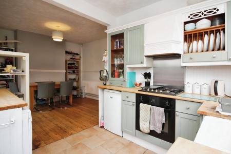 3 bedroom Semi-detached house for sale in Acres Road, Leicester Forest East, LE3