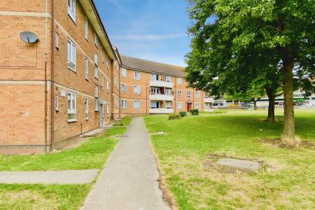 1 bedroom Flat for sale in Gorseburn House, Aikman Avenue, New Parks, LE3