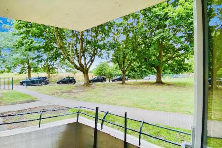 1 bedroom Flat for sale in Gorseburn House, Aikman Avenue, New Parks, LE3