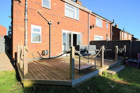 3 bedroom Semi-detached house for sale in Alexander Avenue, Earl Shilton, LE9