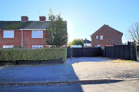 3 bedroom Semi-detached house for sale in Alexander Avenue, Earl Shilton, LE9