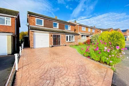 Arnolds Crescent, Newbold Verdon, LE9