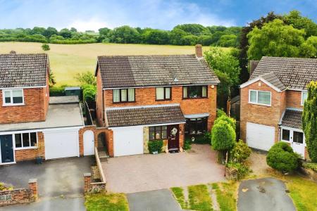 4 bedroom Detached house for sale in Arnolds Crescent, Newbold Verdon, LE9