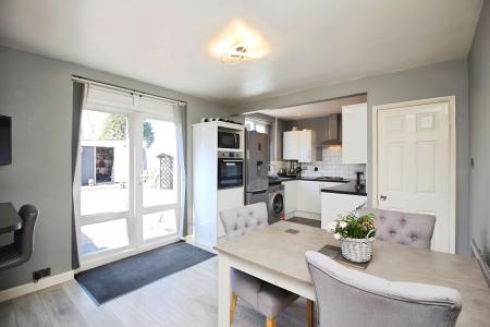 Audley End, Braunstone, LE3