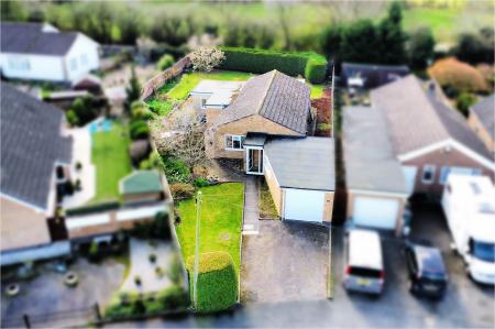 Barry Drive, Kirby Muxloe, LE9