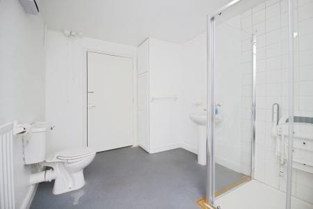 2 bedroom Terraced House for sale in Beaconsfield Road, Off Narborough Road, Leicester, LE3