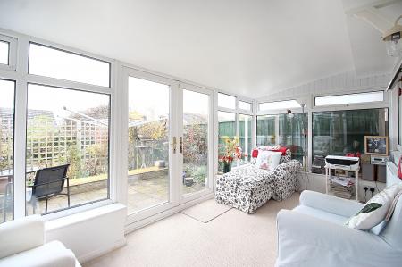 2 bedroom Semi-detached bungalow for sale in Bedford Close, Desford, LE9