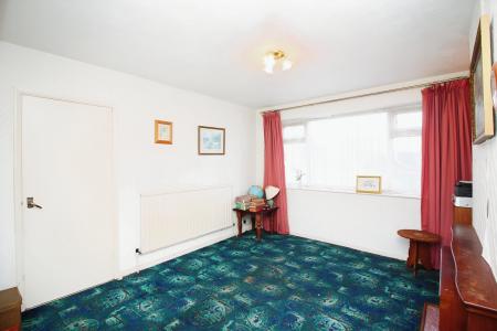 3 bedroom Detached house for sale in Bidford Road, Braunstone Town, LE3