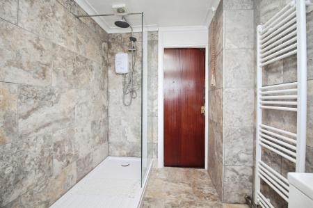 3 bedroom Semi-detached house for sale in Bignal Drive, Leicester Forest East, LE3