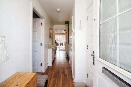 4 bedroom Semi-detached house for sale in Birch Lane, Glenfield, LE3