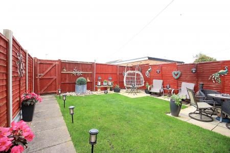 3 bedroom Semi-detached house for sale in Blakesley Walk, Beaumont Leys, LE4