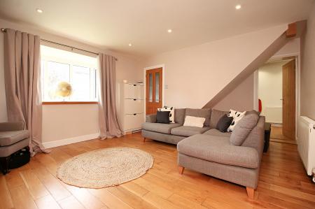 3 bedroom Semi-detached house for sale in Bluebell Close, Kirby Muxloe, LE9