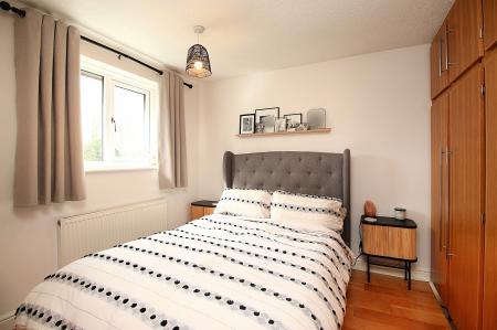 3 bedroom Semi-detached house for sale in Bluebell Close, Kirby Muxloe, LE9