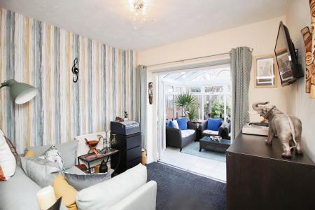 4 bedroom Semi-detached house for sale in Bolus Road, Thorpe Astley, LE3