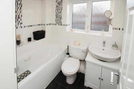 4 bedroom Semi-detached house for sale in Bolus Road, Thorpe Astley, LE3