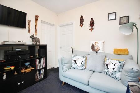 4 bedroom Semi-detached house for sale in Bolus Road, Thorpe Astley, LE3