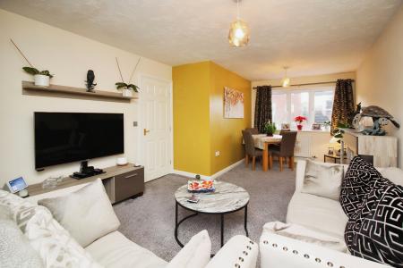 4 bedroom Semi-detached house for sale in Bolus Road, Thorpe Astley, LE3