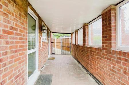 2 bedroom Detached bungalow for sale in Braunstone Lane East, Off Narborough Road South, LE3