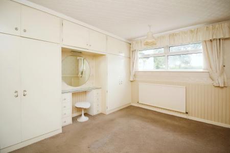 2 bedroom Detached bungalow for sale in Braunstone Lane East, Off Narborough Road South, LE3