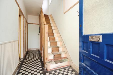 3 bedroom Semi-detached house for sale in Braunstone Lane, Braunstone Town, LE3