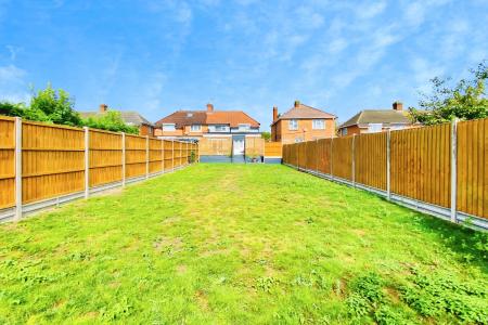 Braunstone Lane, Leicester, LE3