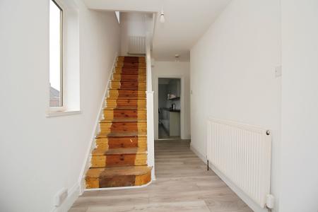 4 bedroom Semi-detached house for sale in Braunstone Lane, Leicester, LE3