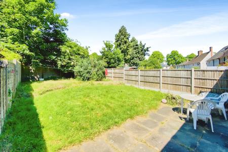 3 bedroom Semi-detached house for sale in Caldecote Road, Braunstone, LE3
