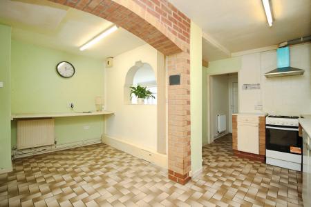 3 bedroom Semi-detached house for sale in Caldecote Road, Braunstone, LE3