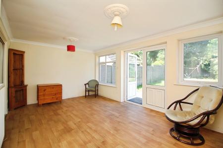 3 bedroom Semi-detached house for sale in Caldecote Road, Braunstone, LE3