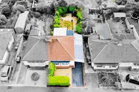 Carmen Grove, Groby, LE6