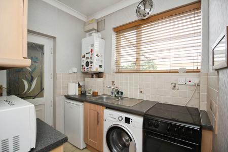 2 bedroom Semi-detached bungalow for sale in Carmen Grove, Groby, LE6