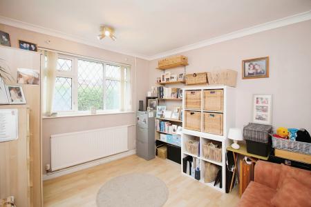 2 bedroom Detached bungalow for sale in Castell Drive, Groby, LE6