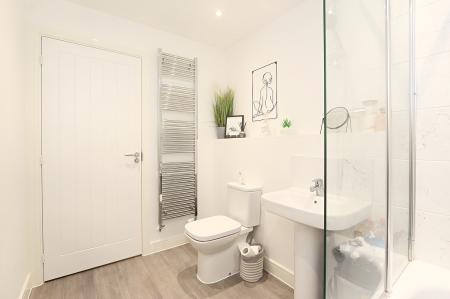 3 bedroom Town house for sale in Centurion Drive, Kirby Muxloe, LE9