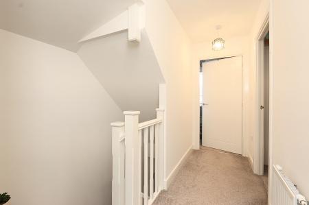 3 bedroom Town house for sale in Centurion Drive, Kirby Muxloe, LE9