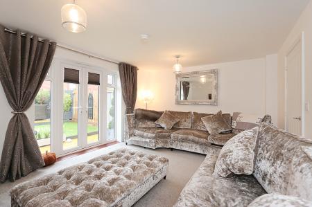 3 bedroom Town house for sale in Centurion Drive, Kirby Muxloe, LE9