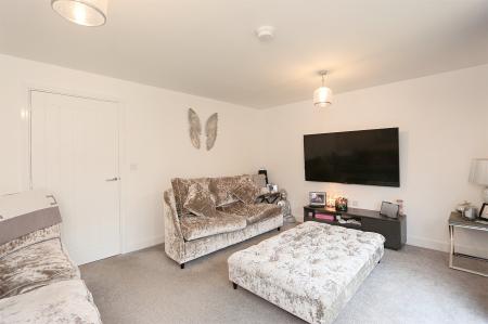 3 bedroom Town house for sale in Centurion Drive, Kirby Muxloe, LE9