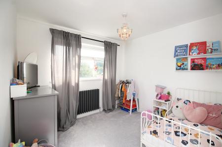 4 bedroom Detached house for sale in Claybrook Avenue, Braunstone Town, LE3