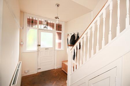 3 bedroom Semi-detached house for sale in Cooden Avenue, Leicester, LE3