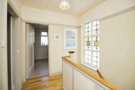 3 bedroom Semi-detached house for sale in Cooden Avenue, Leicester, LE3