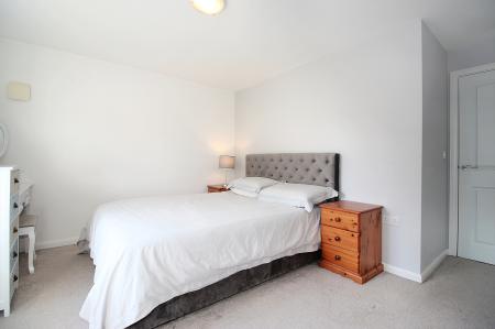 3 bedroom Detached house for sale in Cox Meadow Road, Leicester Forest East, LE3