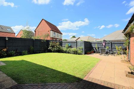 3 bedroom Detached house for sale in Cox Meadow Road, Leicester Forest East, LE3