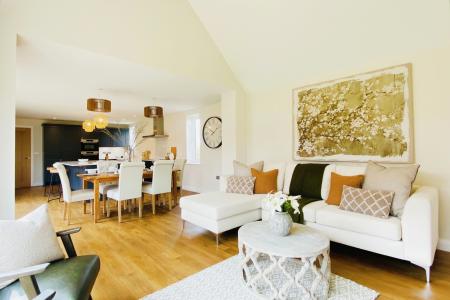 4 bedroom Detached house for sale in Highfields, Desford Road, Kirby Muxloe, LE9