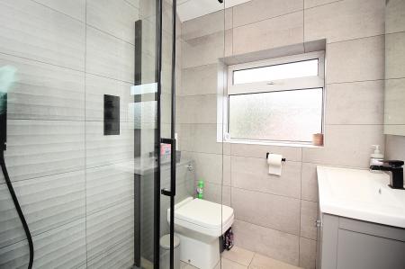 3 bedroom Terraced House for sale in Dominion Road, Glenfield, Leicester, LE3