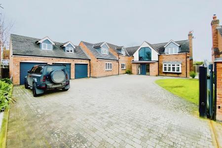 5 bedroom Detached house for sale in Dunton Road, Broughton Astley, LE9