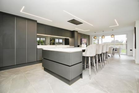 5 bedroom Detached house for sale in Dunton Road, Broughton Astley, LE9