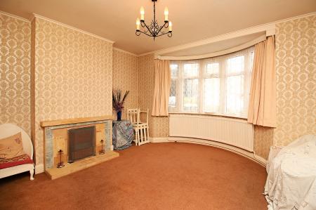 3 bedroom Semi-detached house for sale in Edward Avenue, Braunstone Town, LE3