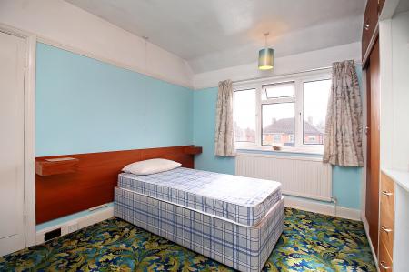 3 bedroom Semi-detached house for sale in Edward Avenue, Braunstone Town, LE3