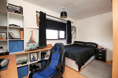 4 bedroom Semi-detached house for sale in Elmdale Road, Earl Shilton, LE9