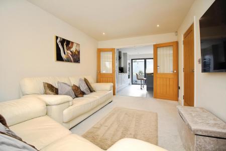 5 bedroom Detached house for sale in Fairefield Crescent, Glenfield, LE3